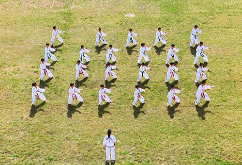 ما تنقشه فى قلوب الصغار 