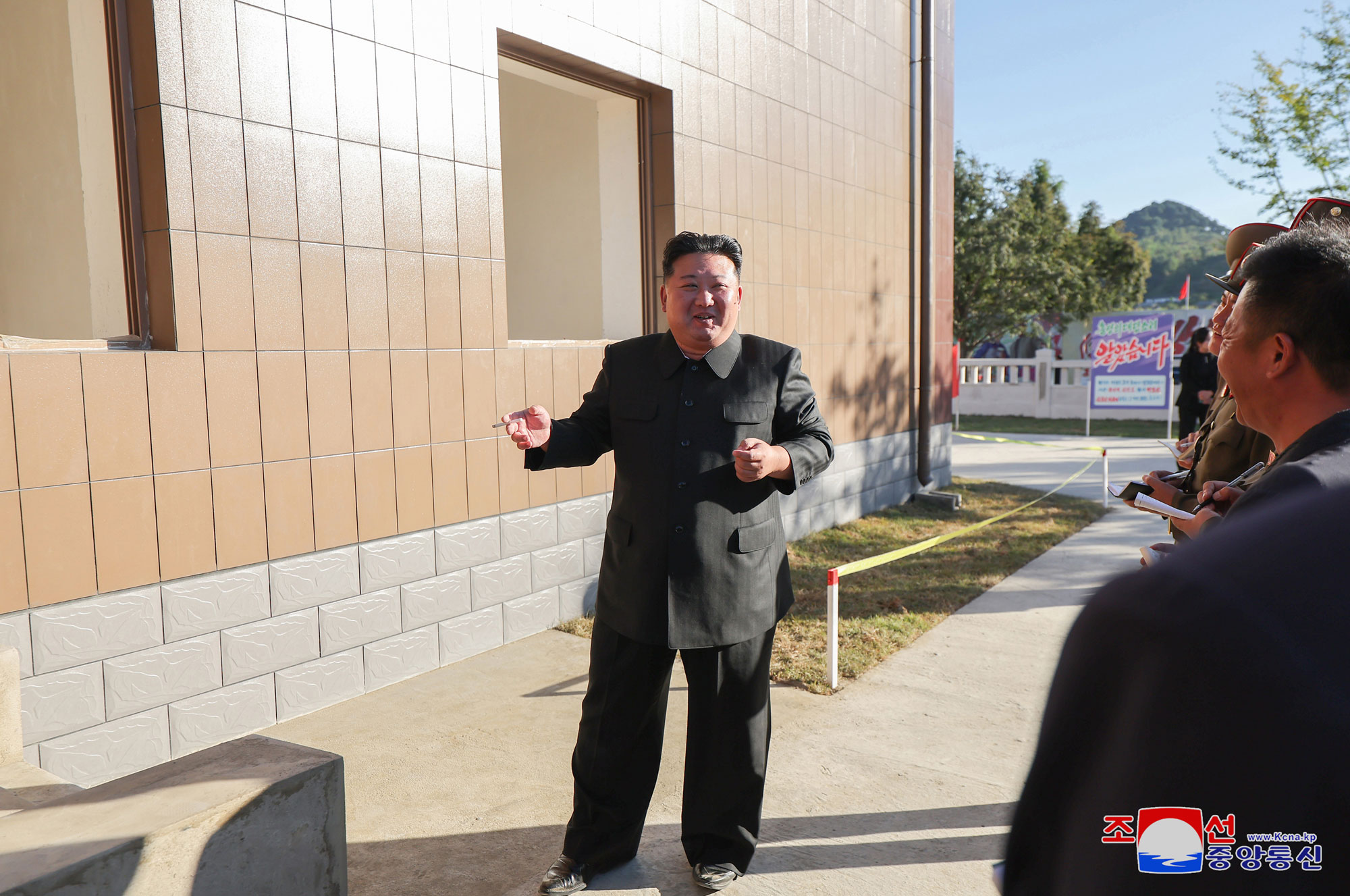 President
 of State Affairs <nobr><span style="font-size:110%;">Kim Jong Un</span></nobr> inspects regional-industry factories under construction in North Phyongan Province