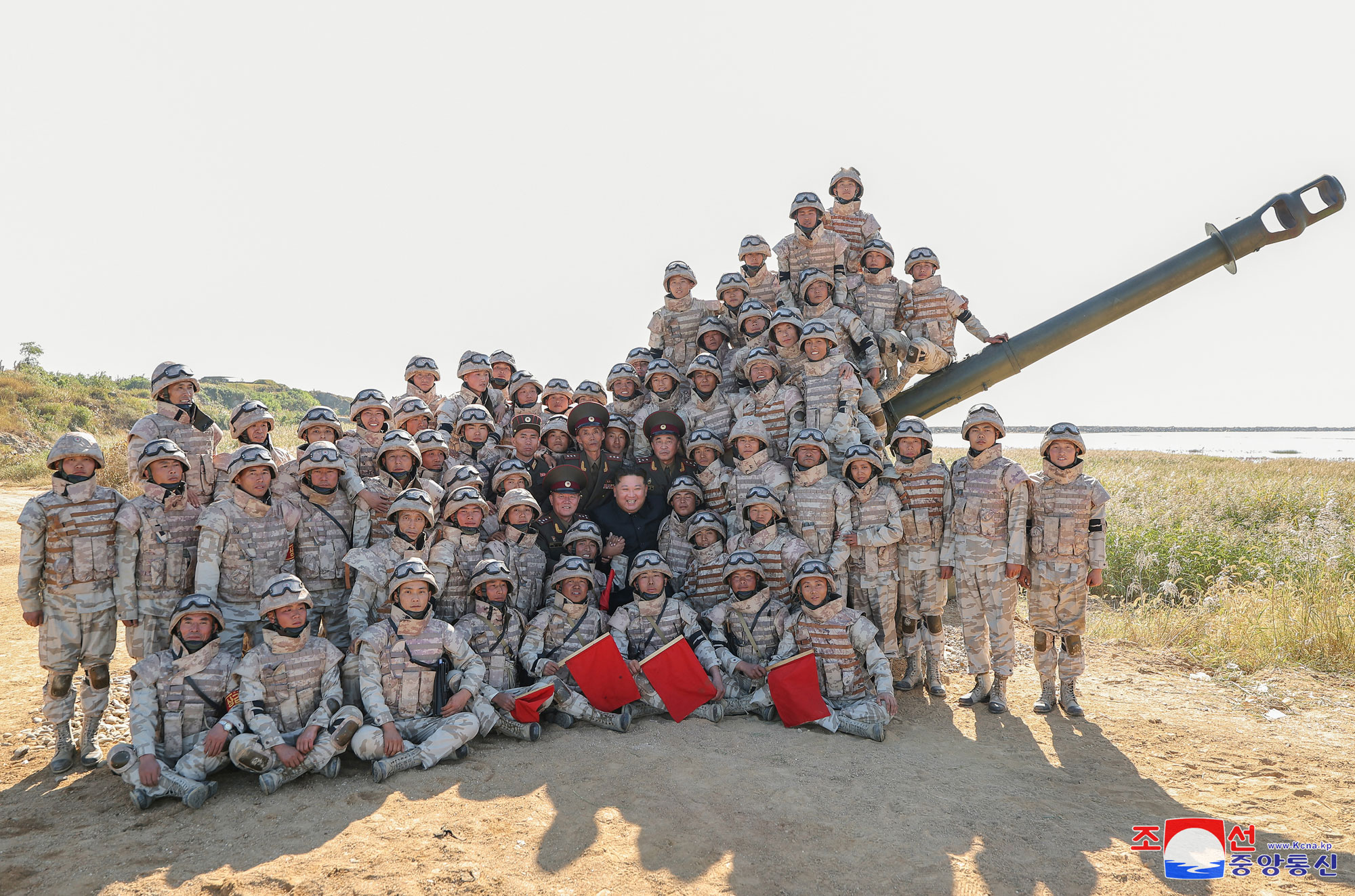 President of State Affairs <nobr><span style="font-size:110%;">Kim Jong Un</span></nobr> oversees live artillery firing drill of graduates of O Jin U Artillery Academy