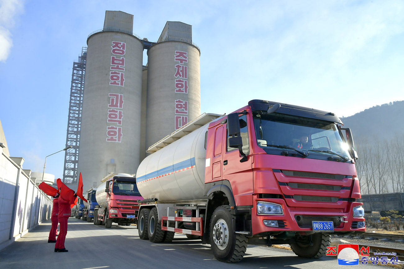 Sangwon Cement Complex increases production