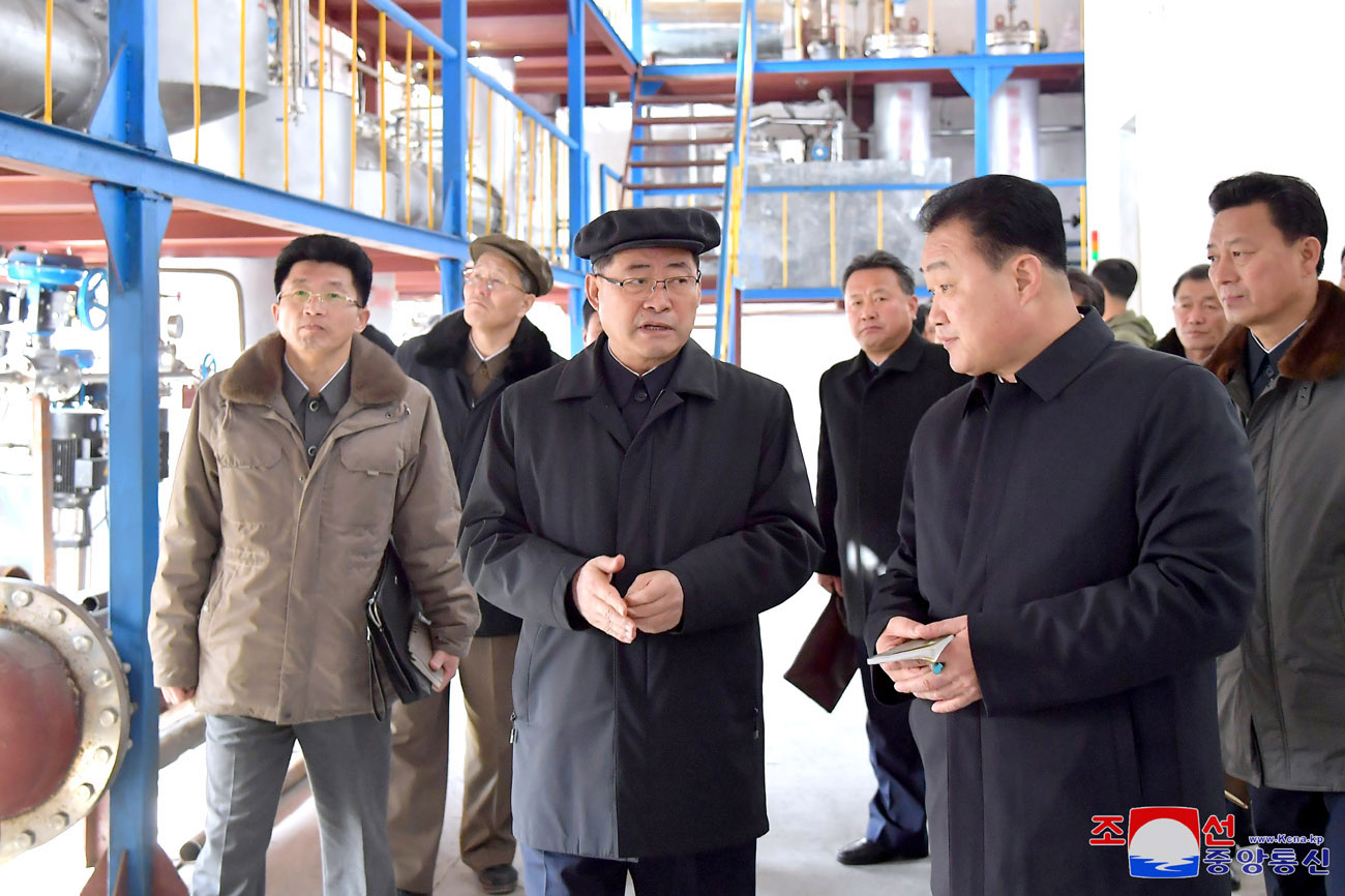 DPRK Premier makes field survey of different sectors