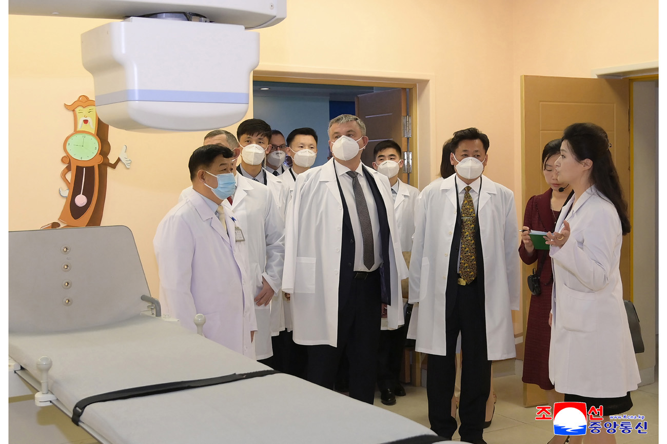 벨라루씨공화국정부대표단 여러곳 참관