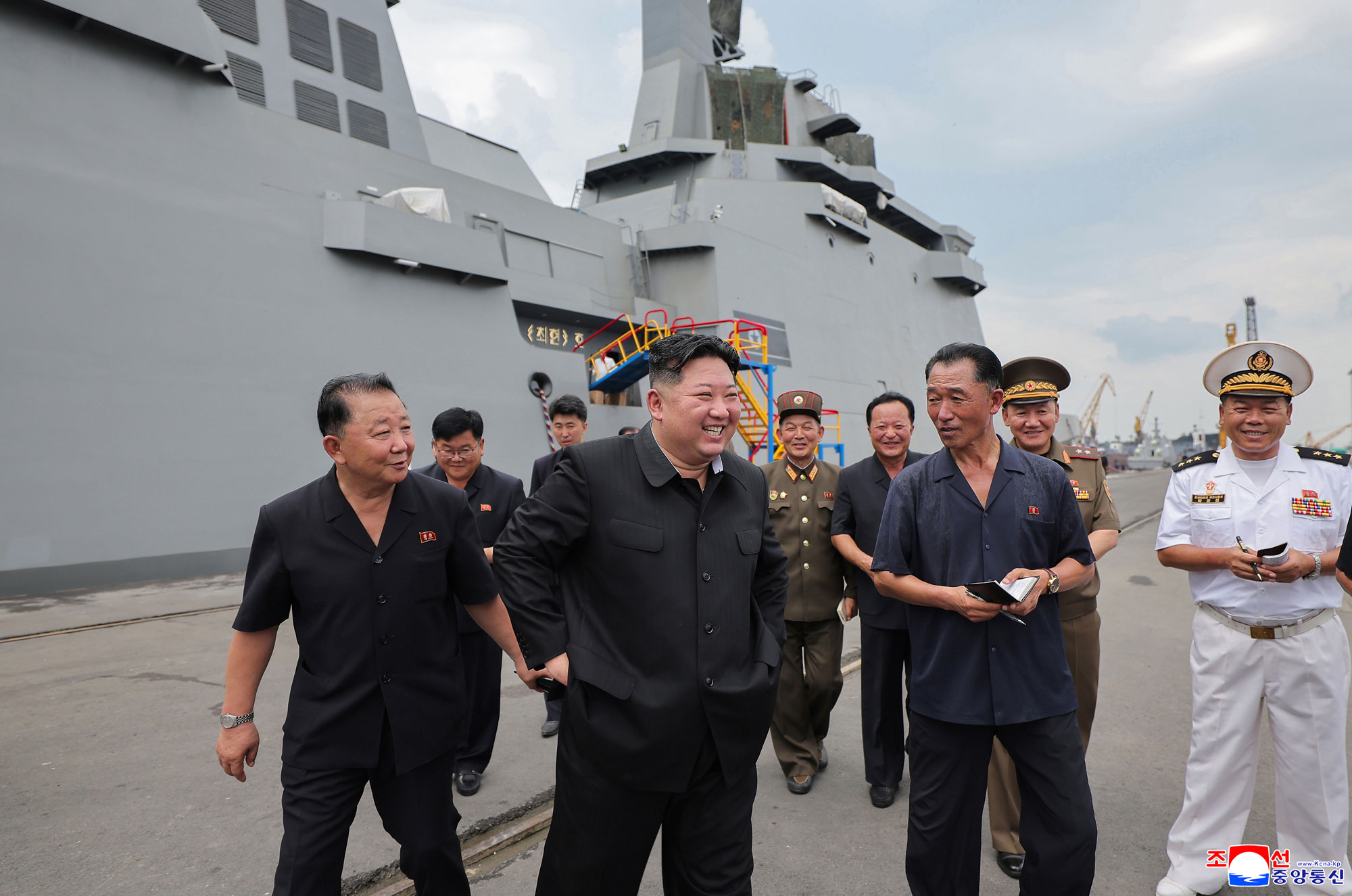 Respected Comrade Kim Jong Un visits Destroyer "Choe Hyon" and learns about training and life of sailors