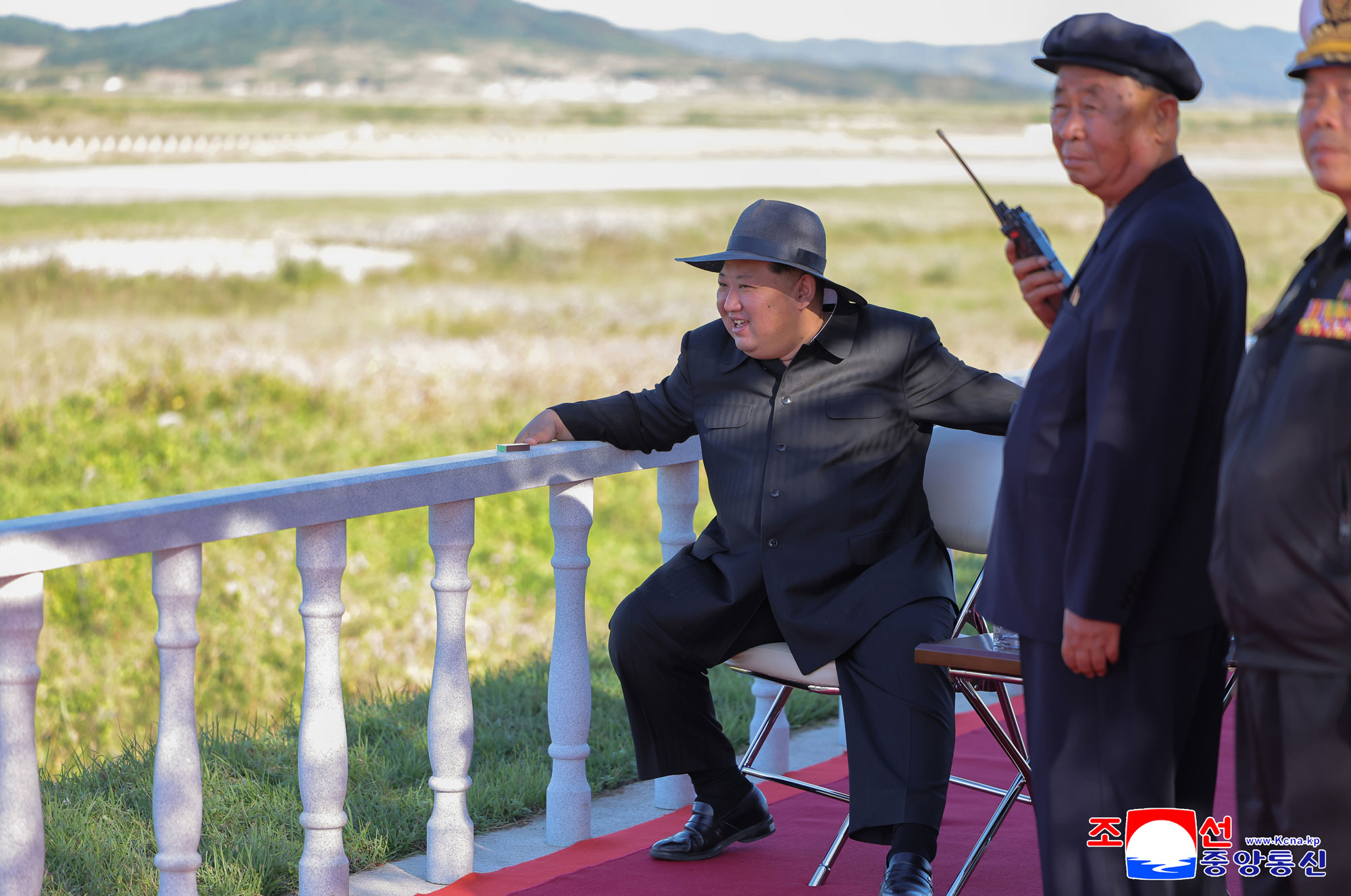 敬愛する金正恩総書記が無人航空技術連合体の事業を指導