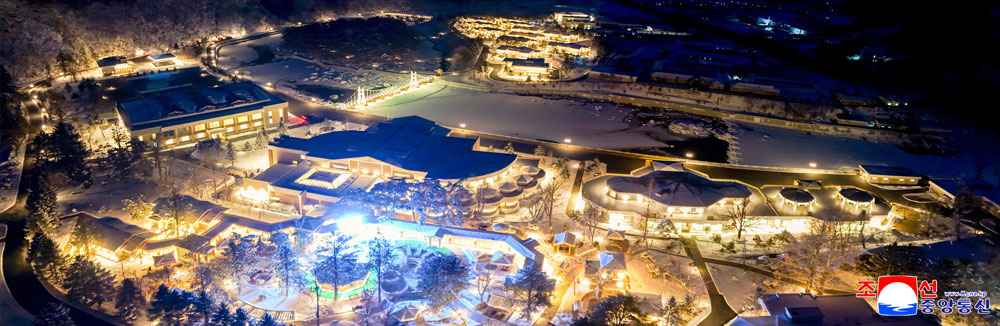 Состоялась церемония завершения строительства Онпхоского дома отдыха трудящихся