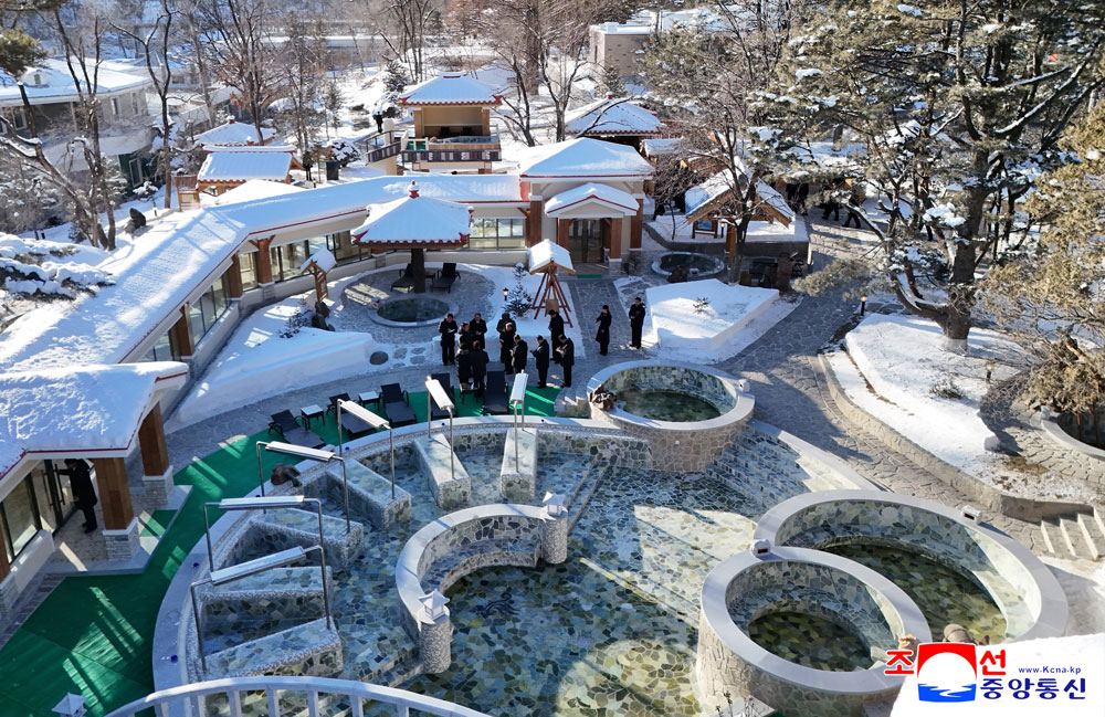 Состоялась церемония завершения строительства Онпхоского дома отдыха трудящихся