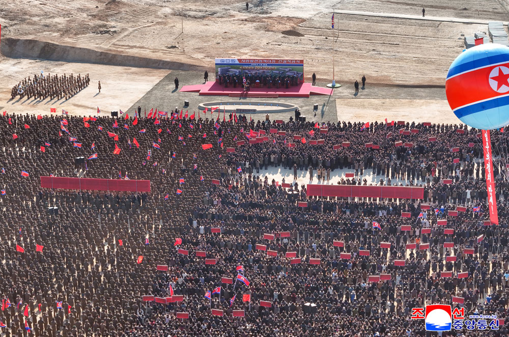 지방혁명의 전면적인 확대고조를 향한 새년도 투쟁의 기세찬 발화
은률군 지방발전정책대상건설착공식 성대히 진행