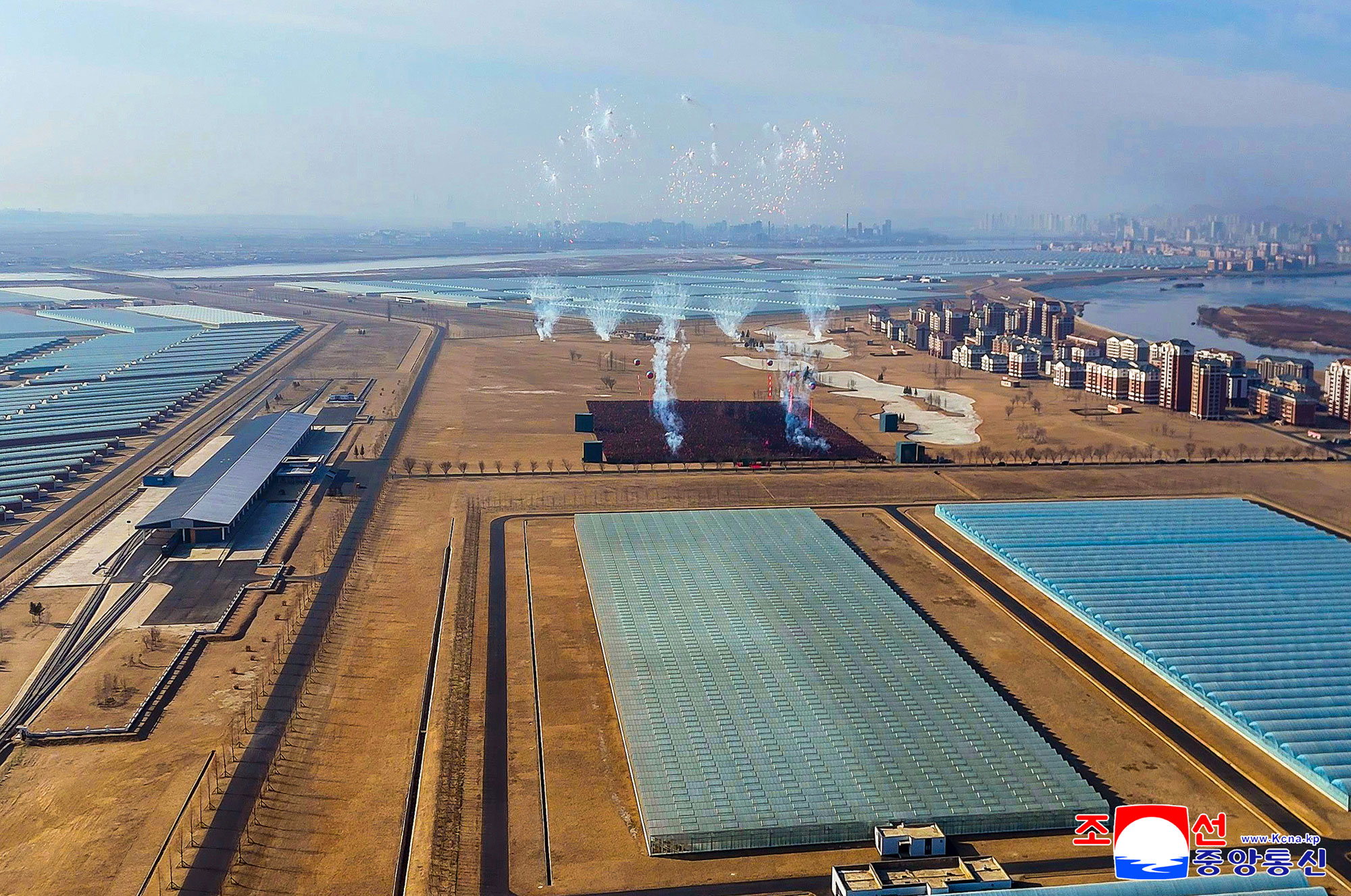 新义州温室综合农场竣工典礼隆重举行