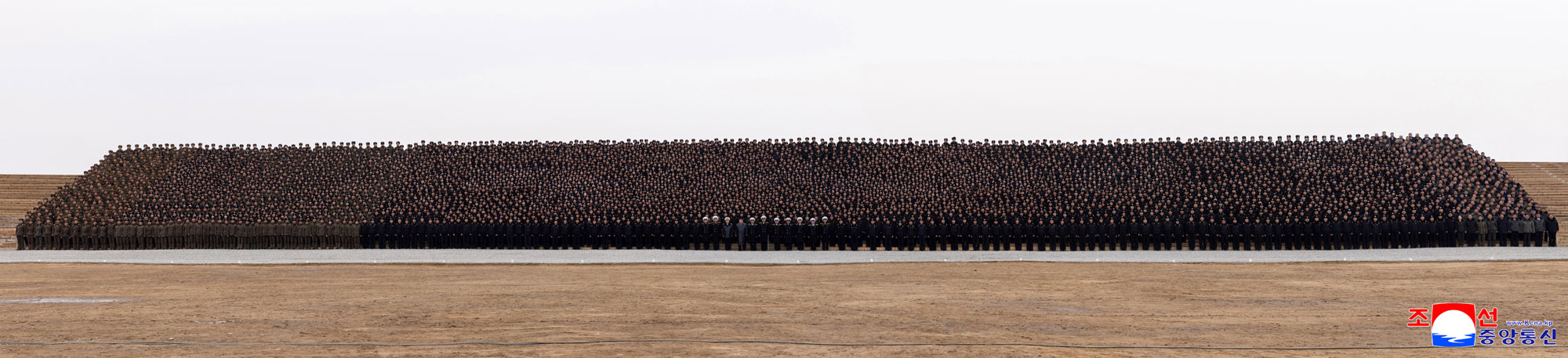 新义州温室综合农场竣工典礼隆重举行