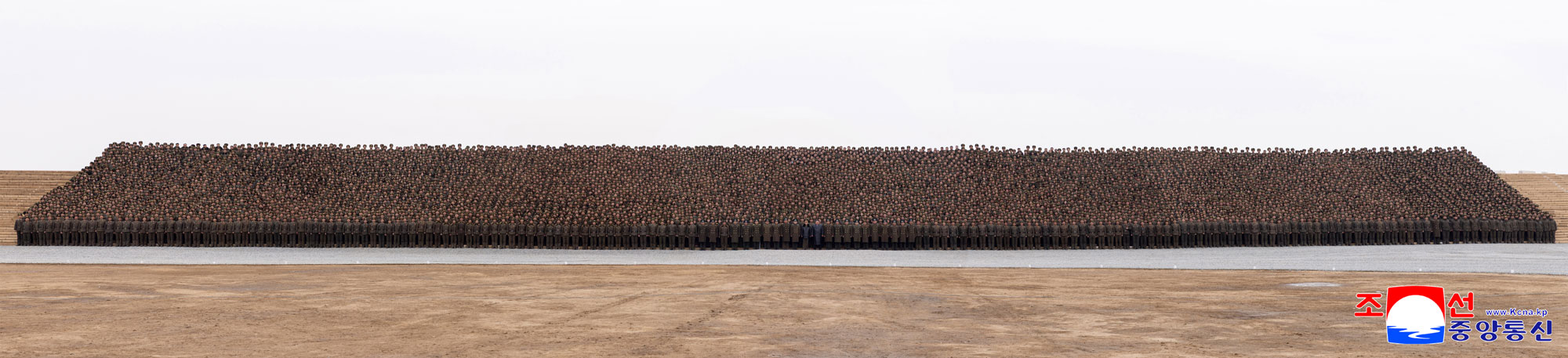 新义州温室综合农场竣工典礼隆重举行