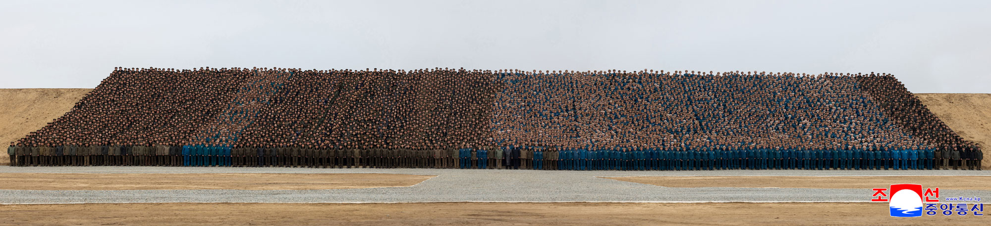 新义州温室综合农场竣工典礼隆重举行