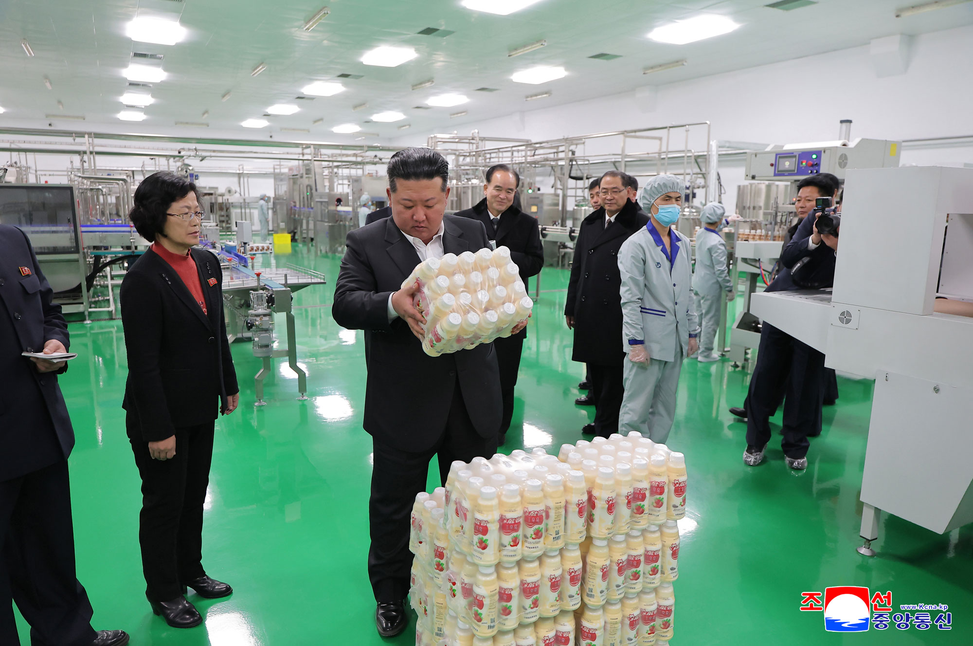 新时代社会主义农村建设和畜牧业发展的新样板、三光畜牧农场竣工典礼举行