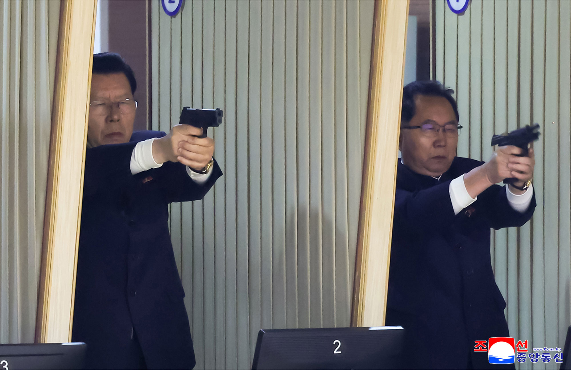 Уважаемый товарищ Ким Чен Ын руководил на месте делами ведущего военного предприятия