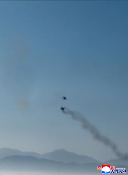 Respected Comrade&nbsp;Kim Jong Un oversees coordinated offensive tactical drill of infantrymen and tankmen