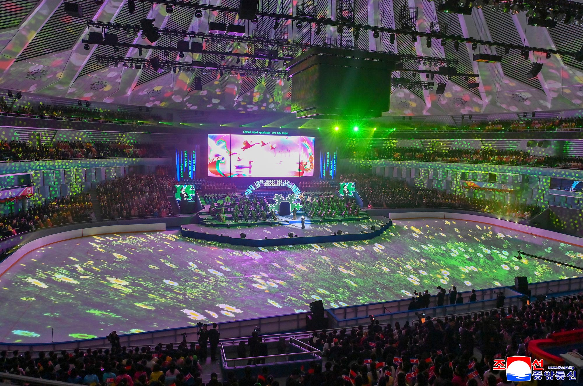 벨라루씨공화국 대통령을 위한 환영공연 진행